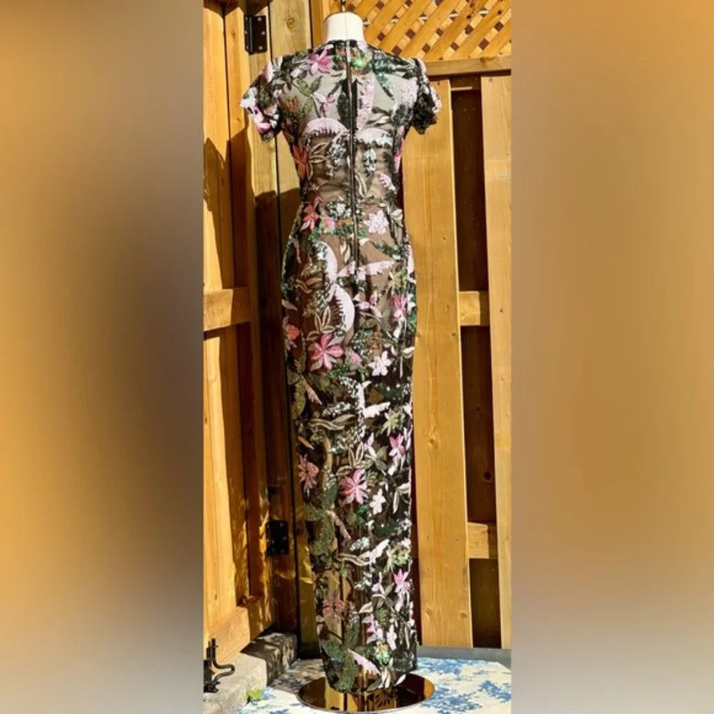 🆕 BRONX & BANCO 🧿 NWOT Zinnia Side-Split Sequin & Embroidered Gown, Sz S US 4 - Picture 8 of 16